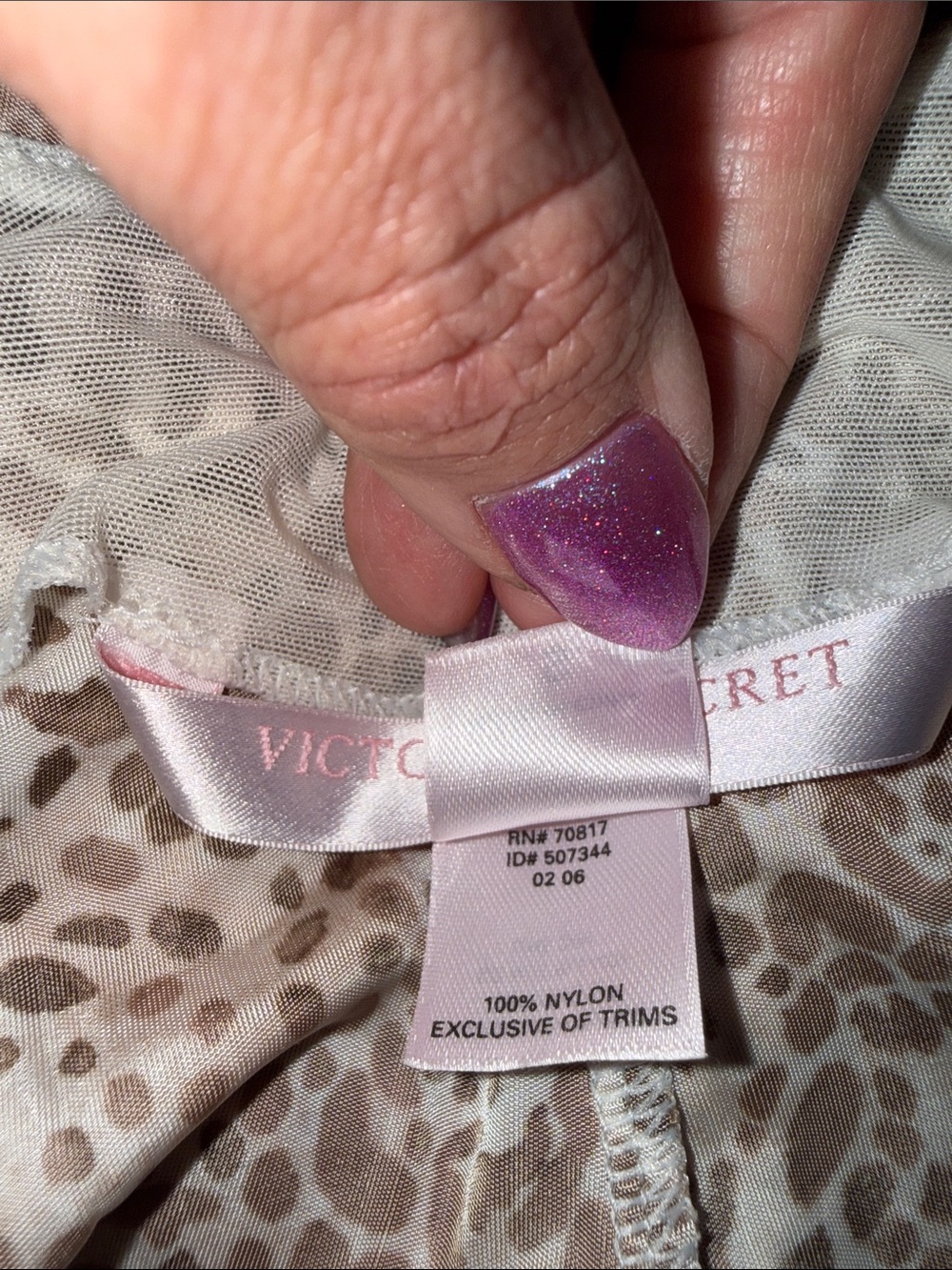 Victoria's Secret Very Sexy Beige Leopard Halter Cowl Neck Tank 2006 - Picture 8 of 9
